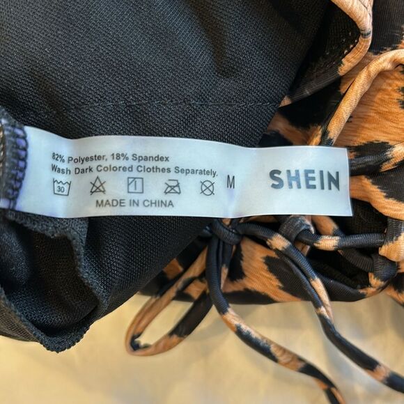 SHEIN Women's Cheetah Print Short Sleeveless Mock Turtleneck Side Tie Crop Top M - Picture 6 of 8